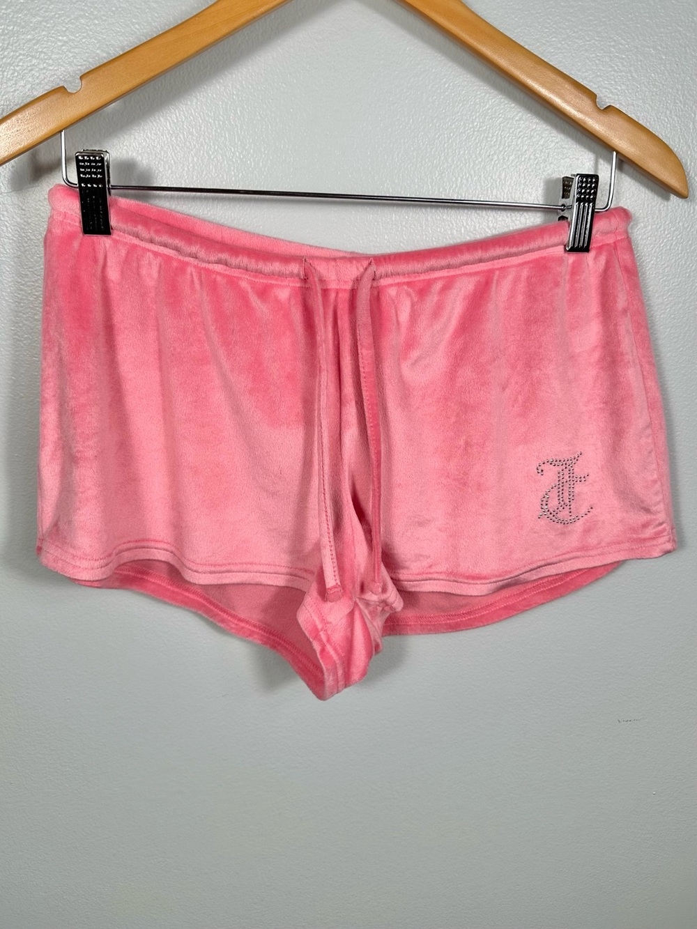Juicy Couture Pink Velour Pajama Lounge Shorts with Rhinestone Accent Size Small